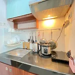 Minimalist And Nice 1Br At Gateway Pasteur Apartment By Travelio