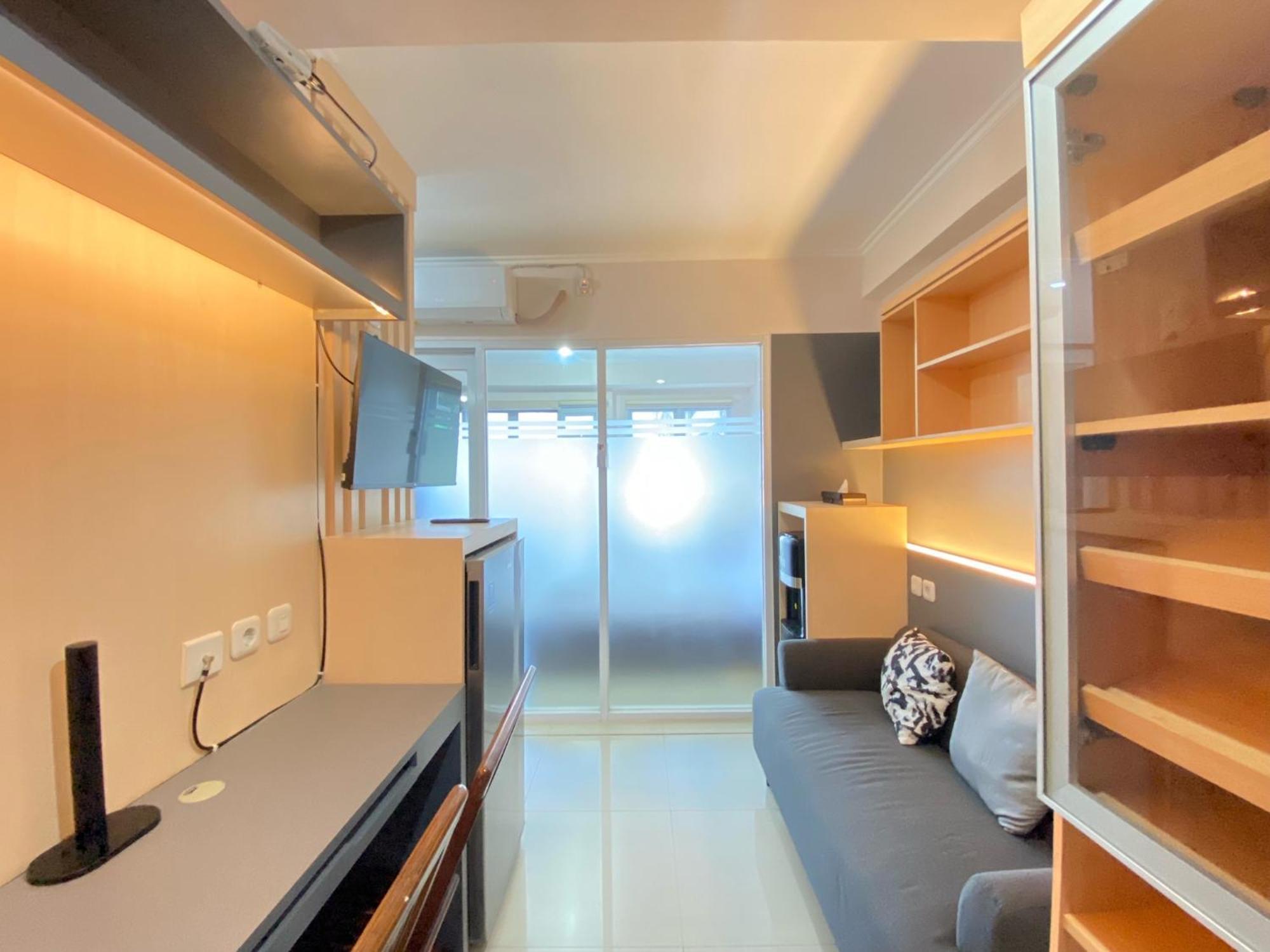 Apartemen Minimalist And 1br At Gateway Pasteur By Travelio