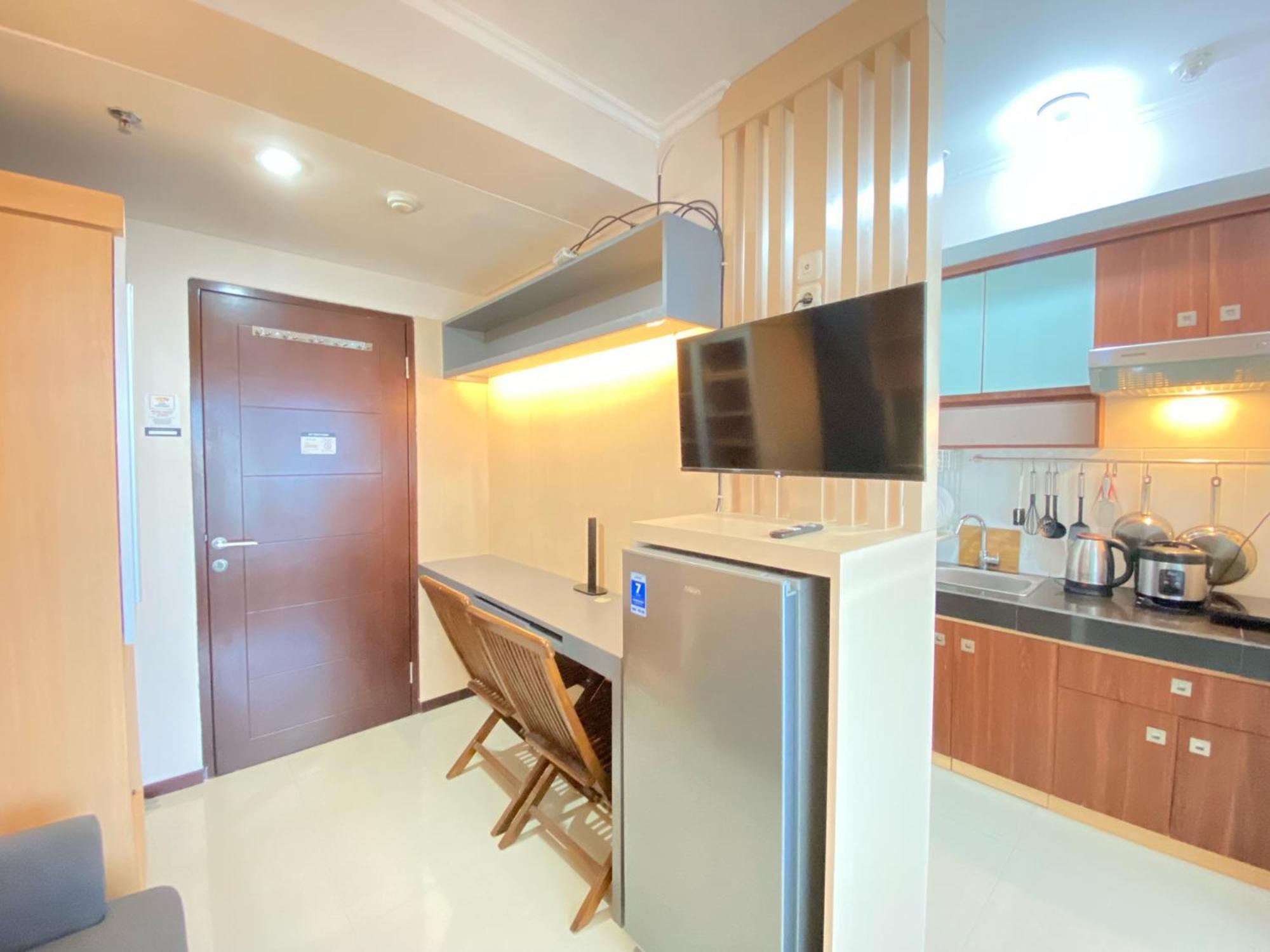 Minimalist And 1br At Gateway Pasteur By Travelio * Bandung